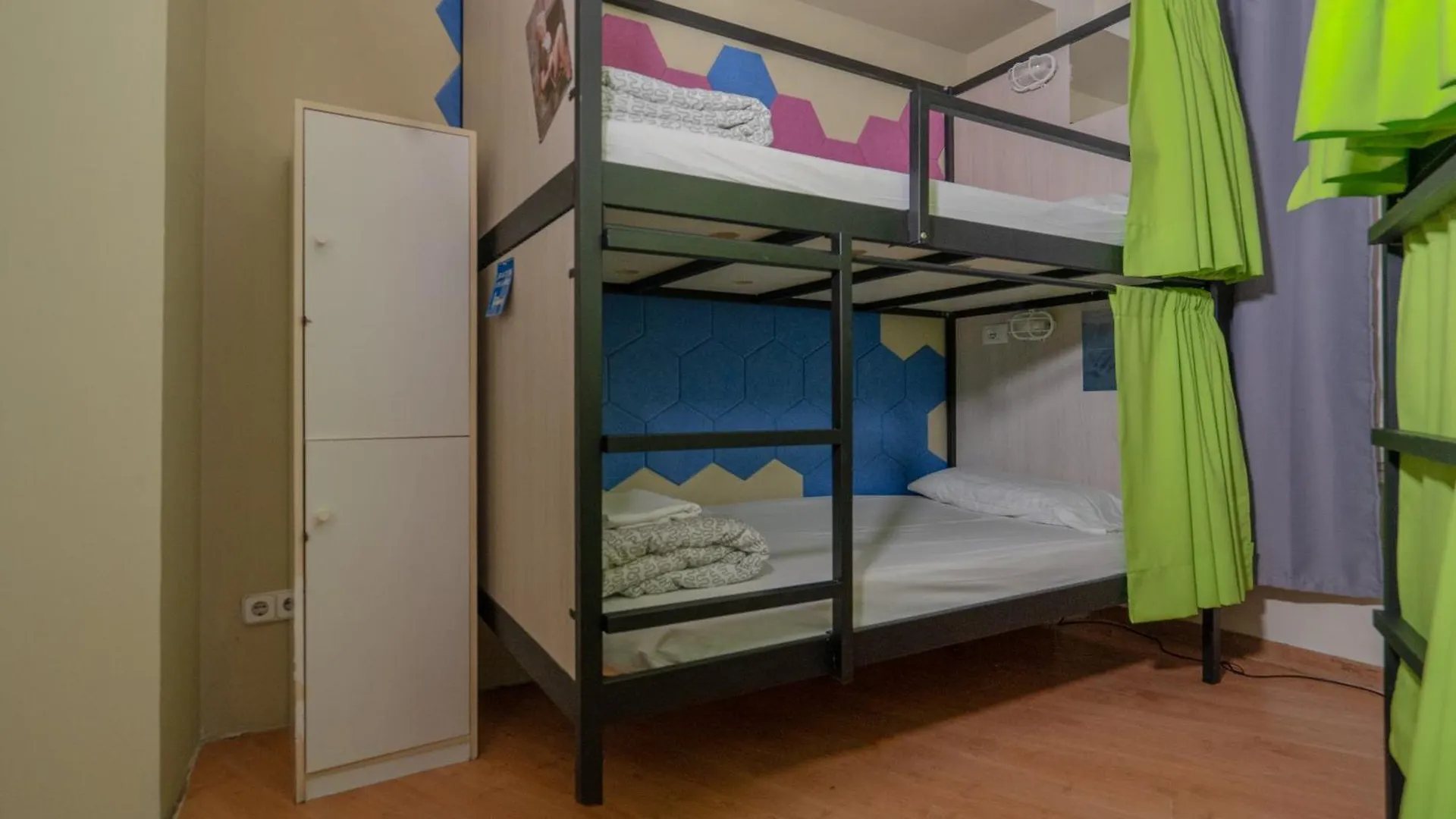 Wow Hostel Barcelona