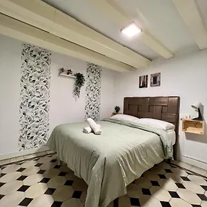 Albergue Sleep In Gothic Bcn, Barcelona