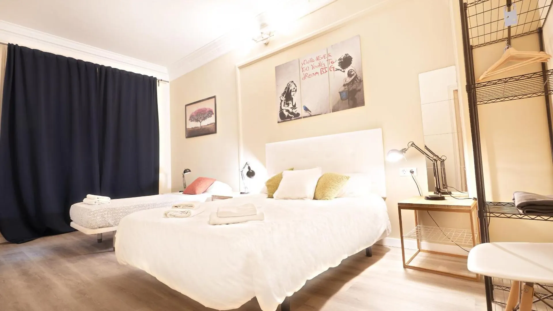 Wow Hostel Barcellona