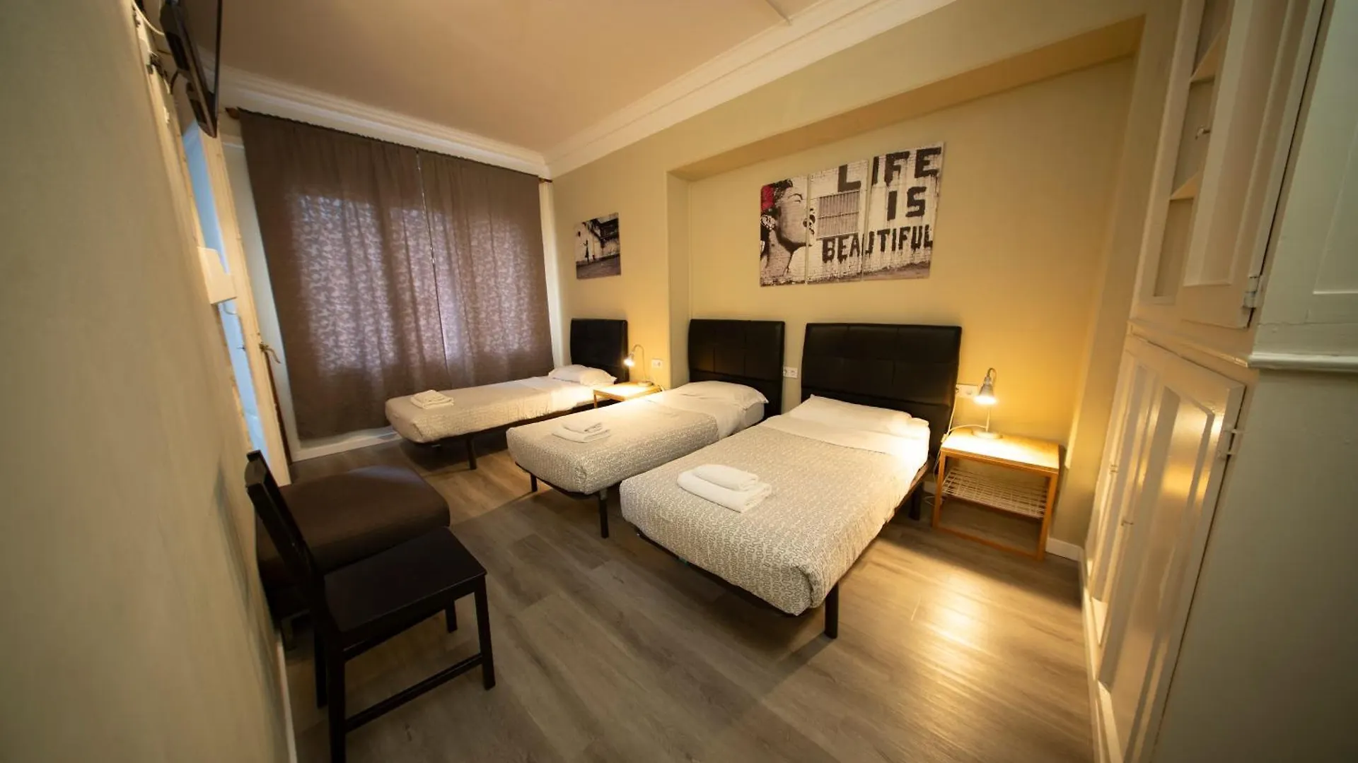 Wow Hostel Barcellona